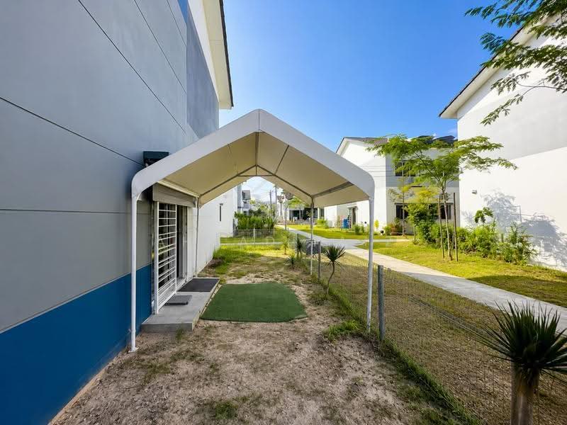 Townhouse for Rent in Dengkil (Selangor) - Ahmad Faiz - Exterior - PropertyGuru.com.my