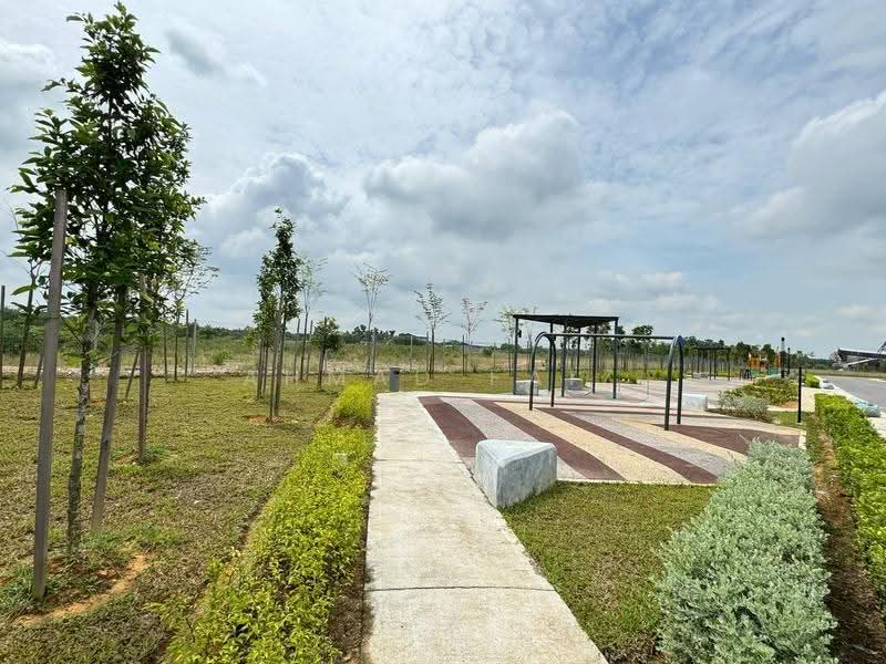 Townhouse for Rent in Dengkil (Selangor) - Ahmad Faiz - Exterior - PropertyGuru.com.my