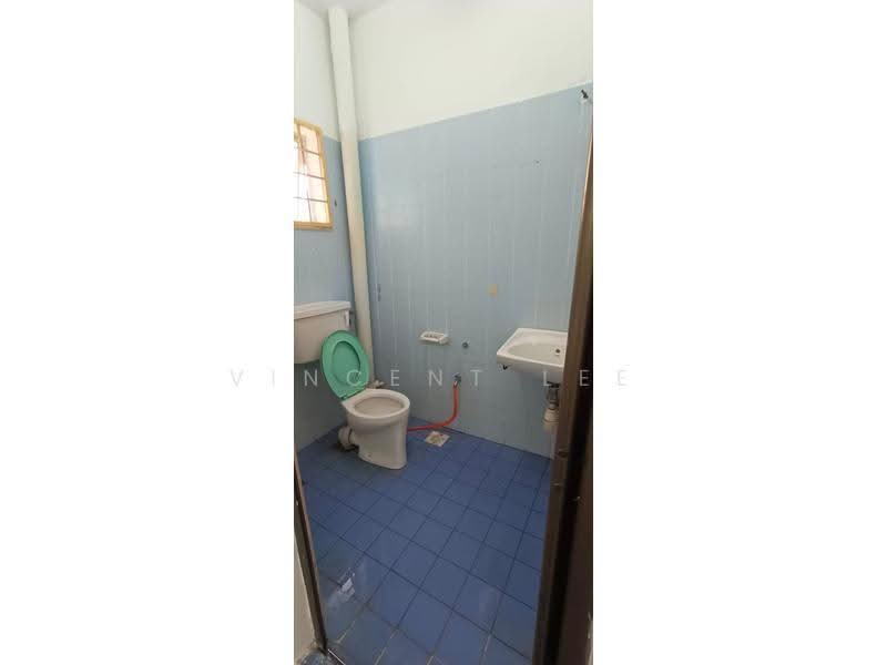 Apartment for Rent at Delima J Apartment - Vincent Lee - Bathroom - PropertyGuru.com.my