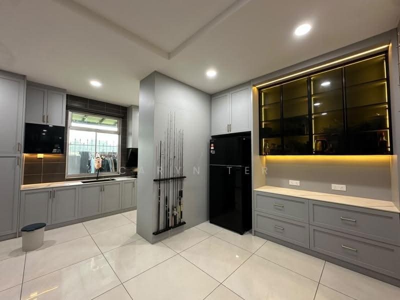 Semi-Detached House for Sale in Taman Nusa Bestari (Iskandar Puteri (Nusajaya)) - Caryn Ter - Kitchen - PropertyGuru.com.my