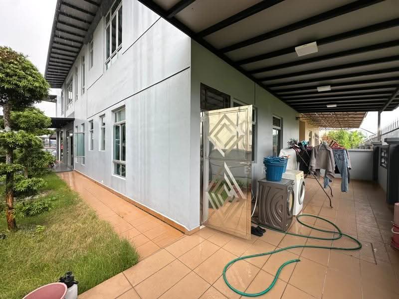 Semi-Detached House for Sale in Taman Nusa Bestari (Iskandar Puteri (Nusajaya)) - Caryn Ter - Exterior - PropertyGuru.com.my