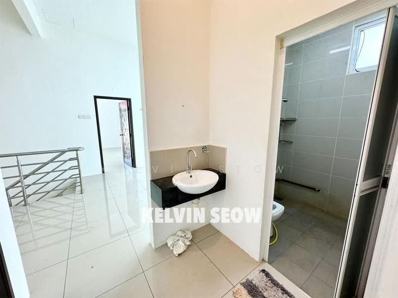 Semi-Detached House for Sale in Taman Prestij (Balik Pulau) - Kelvin Seow - Interior - PropertyGuru.com.my