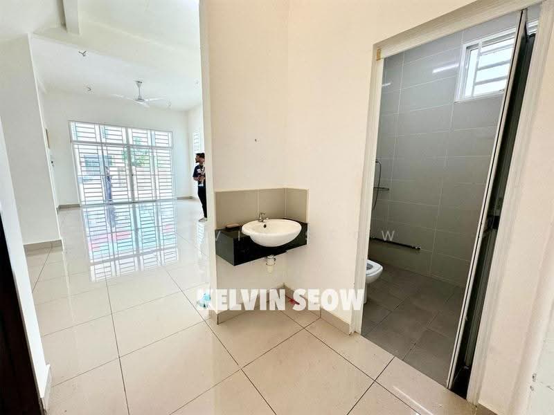 Semi-Detached House for Sale in Taman Prestij (Balik Pulau) - Kelvin Seow - Living Room - PropertyGuru.com.my