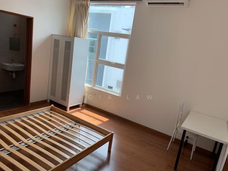 2-storey Terraced House for Sale in Taman Mount Austin (Tebrau) - Tycia Law - Bedroom - PropertyGuru.com.my