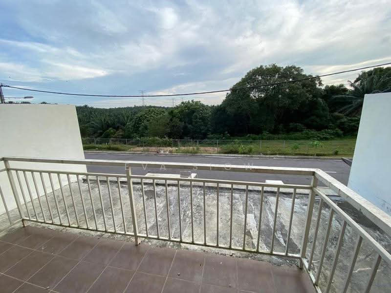 2-storey Terraced House for Sale in Taman Pulai Mutiara (Iskandar Puteri (Nusajaya)) - Eva Siow - Balcony - PropertyGuru.com.my