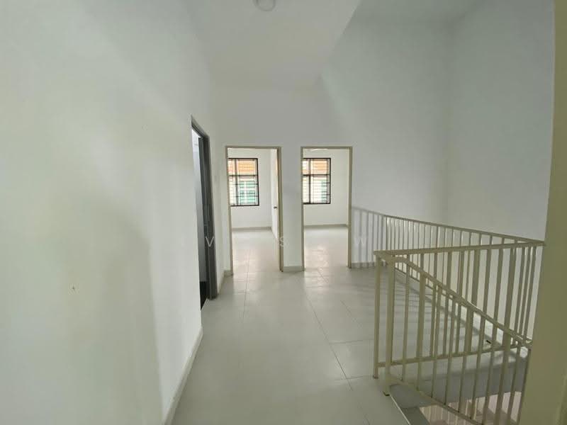 2-storey Terraced House for Sale in Taman Pulai Mutiara (Iskandar Puteri (Nusajaya)) - Eva Siow - Corridor - PropertyGuru.com.my