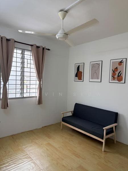 Apartment for Rent at Taman Alor Vista - Kelvin Seow - Living Room - PropertyGuru.com.my