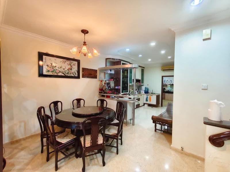 2-storey Terraced House for Sale in Taman Sutera Utama (Skudai) - Eva Siow - Dining Room - PropertyGuru.com.my