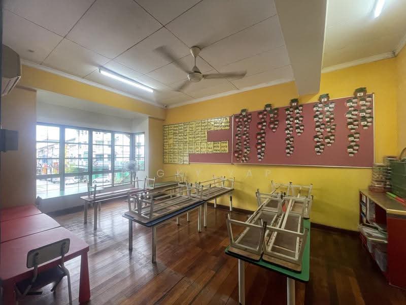 2.5-storey Terraced House for Sale in Bandar Sri Damansara (Selangor) - Pegky Yap - Interior - PropertyGuru.com.my