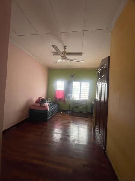 2.5-storey Terraced House for Sale in Bandar Sri Damansara (Selangor) - Pegky Yap - Bedroom - PropertyGuru.com.my