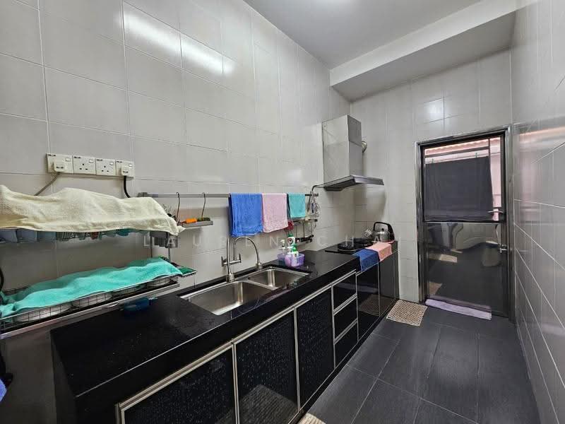 Cluster House for Sale in Horizon Hills (Iskandar Puteri (Nusajaya)) - Lauren Chai - Kitchen - PropertyGuru.com.my