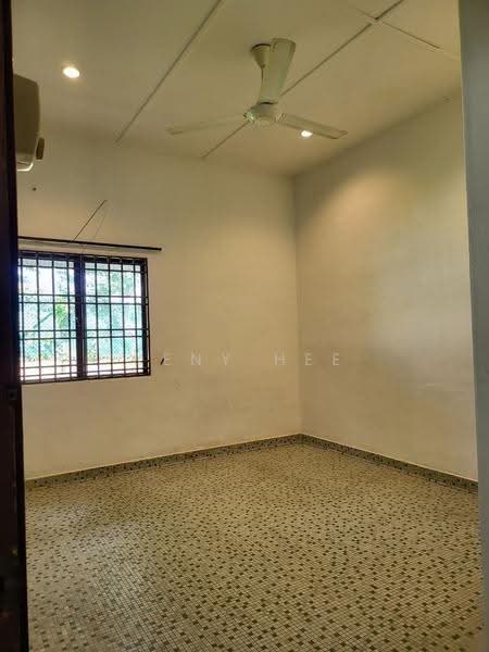 Rumah Banglo untuk Disewa di Taman Stulang Laut (Johor Bahru) - Reny Hee - Interior - PropertyGuru.com.my
