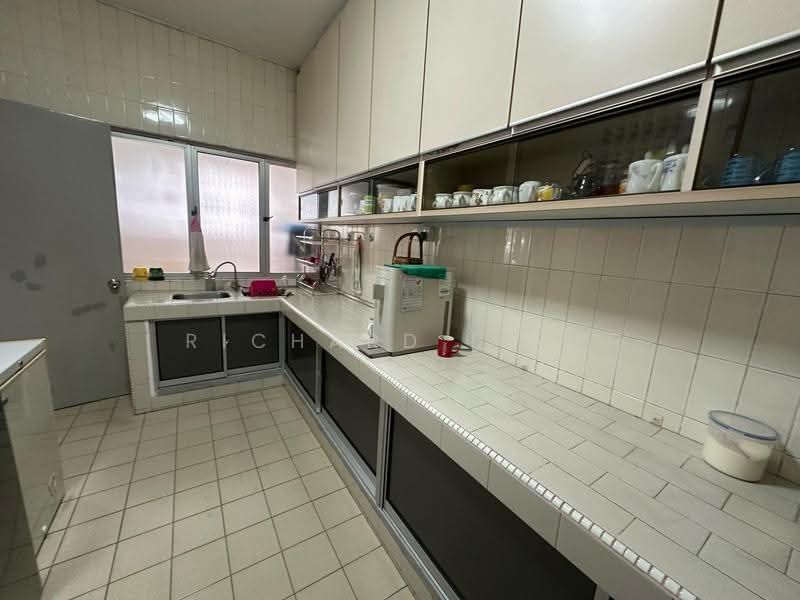 2-storey Terraced House for Sale in SS2 (Petaling Jaya) - Richard Liew - Kitchen - PropertyGuru.com.my