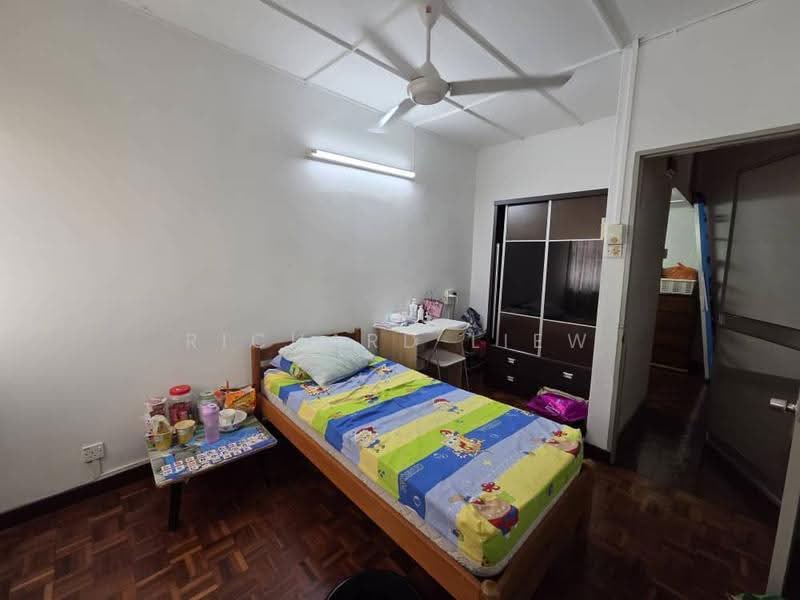 2-storey Terraced House for Sale in SS2 (Petaling Jaya) - Richard Liew - Bedroom - PropertyGuru.com.my