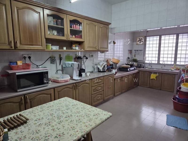2-storey Terraced House for Sale in SS2 (Petaling Jaya) - Richard Liew - Kitchen - PropertyGuru.com.my