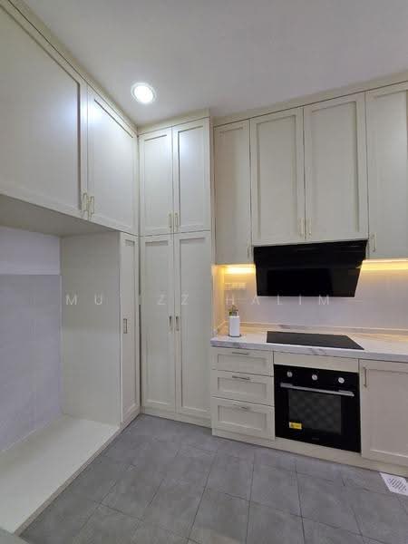 2-storey Terraced House for Rent in Setia Safiro (Cyberjaya) - Mu'izz Halim - Kitchen - PropertyGuru.com.my