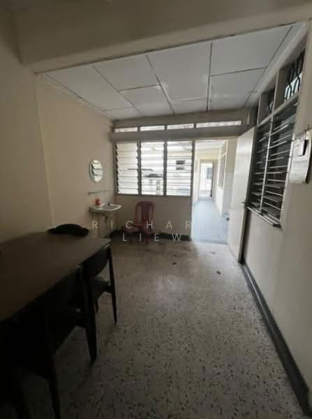 1-storey Terraced House for Sale in Taman Paramount (Petaling Jaya) - Richard Liew - Corridor - PropertyGuru.com.my