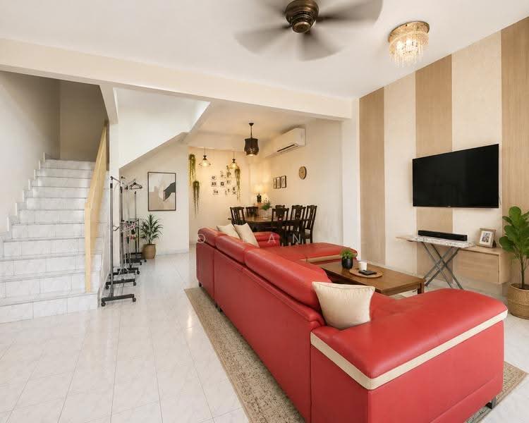 Rumah Teres untuk Dijual di Kota Kemuning (Shah Alam) - Kho Daniel - Living Room - PropertyGuru.com.my