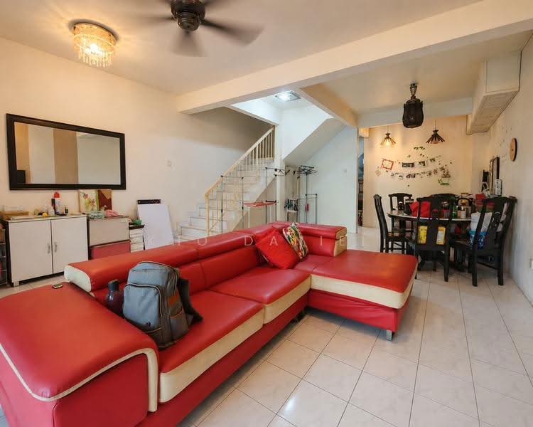 Rumah Teres untuk Dijual di Kota Kemuning (Shah Alam) - Kho Daniel - Living Room - PropertyGuru.com.my