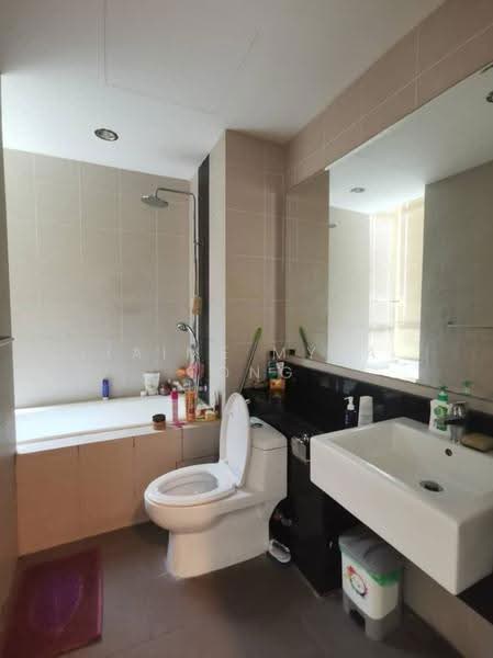 Kondominium untuk Dijual di The Peak Vista - Jaime Myra Tong - Bathroom - PropertyGuru.com.my
