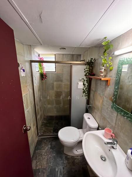 Kondominium untuk Dijual di Miami Green - Li Fang - Bathroom - PropertyGuru.com.my