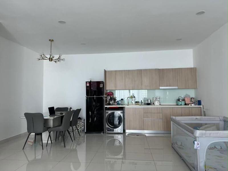 Service Residence for Sale at Green Haven - ERIC YAP - Kitchen - PropertyGuru.com.my