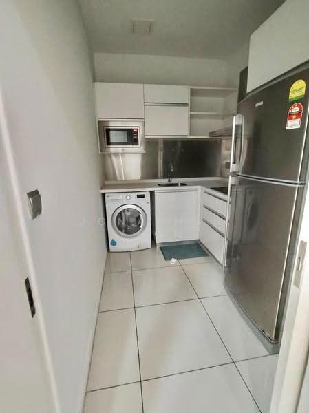 Service Residence for Rent at M City - Jonathan Yeoh - Kitchen - PropertyGuru.com.my