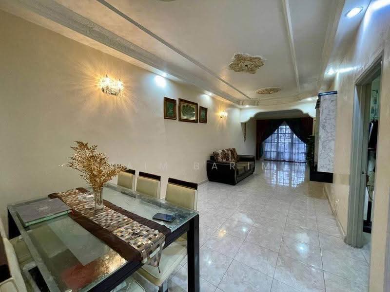 Terraced House for Sale in Taman Megah Ria (Masai) - Arzaim Barimin - Living Room - PropertyGuru.com.my