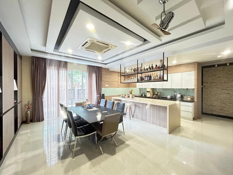 Bungalow House for Sale in USJ Heights (Subang Jaya) - Lai YK - Dining Room - PropertyGuru.com.my