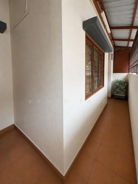 1-storey Terraced House for Sale in Bandar Bukit Raja (Klang) - Ahmad Faiz - Corridor - PropertyGuru.com.my