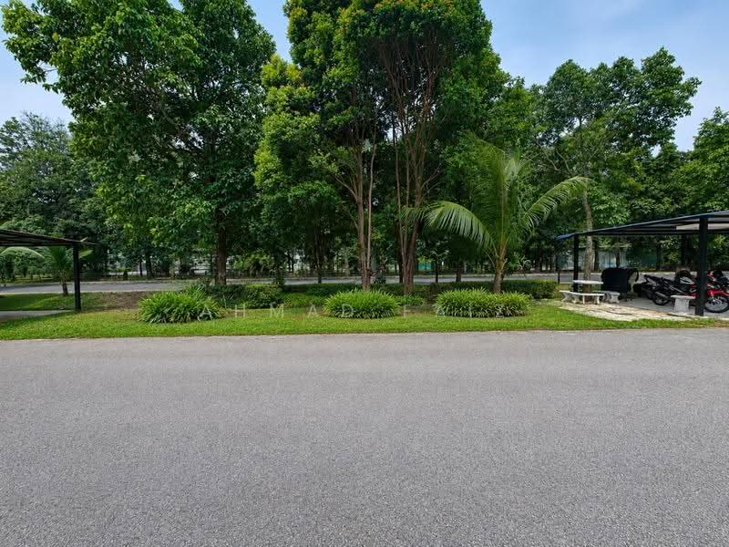 1-storey Terraced House for Sale in Bandar Bukit Raja (Klang) - Ahmad Faiz - Exterior - PropertyGuru.com.my