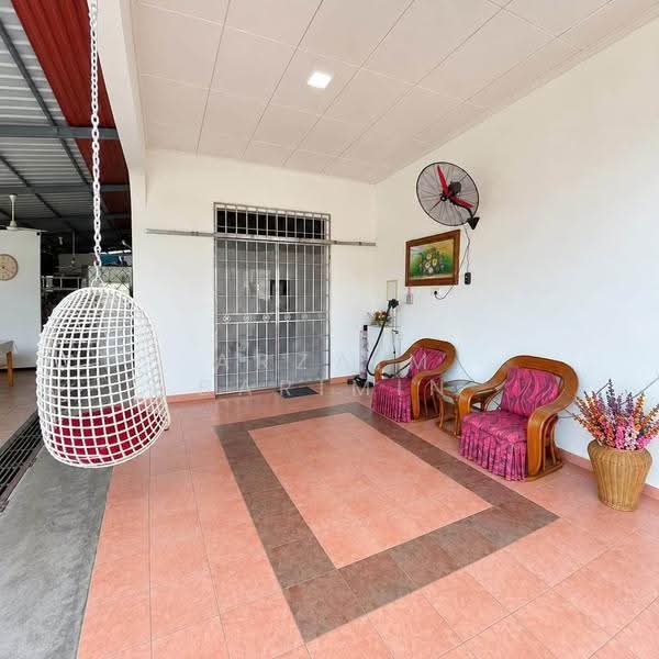 Terraced House for Sale in Taman Daya (Johor Bahru) - Arzaim Barimin - Entrance - PropertyGuru.com.my