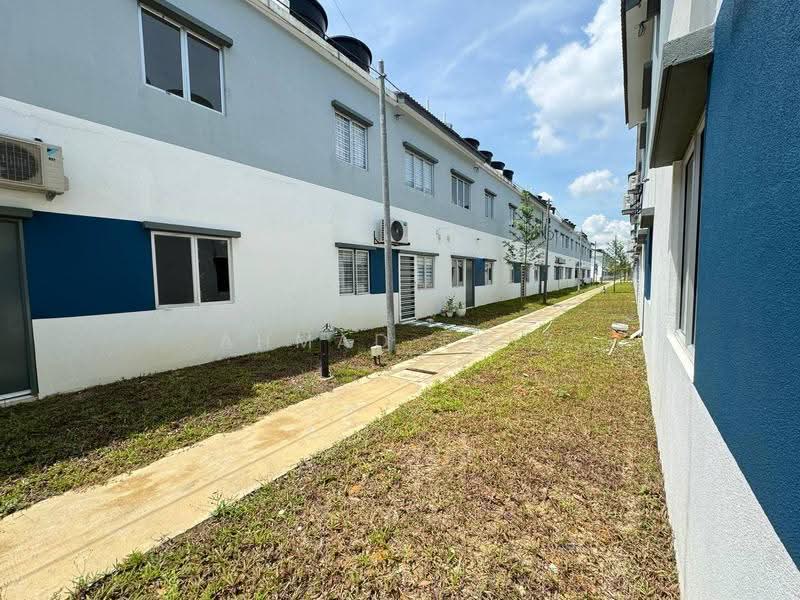 Townhouse for Rent in Dengkil (Selangor) - Ahmad Faiz - Exterior - PropertyGuru.com.my