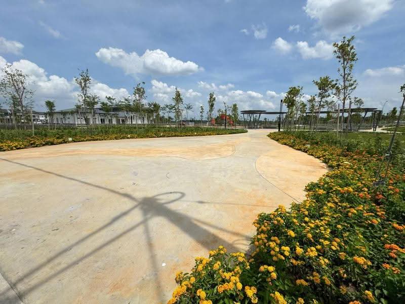 Townhouse for Rent in Dengkil (Selangor) - Ahmad Faiz - Exterior - PropertyGuru.com.my