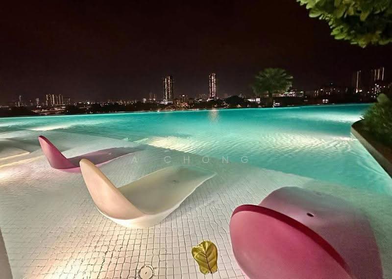 Service Residence for Sale at Parc 3 - A Chong - Pool - PropertyGuru.com.my