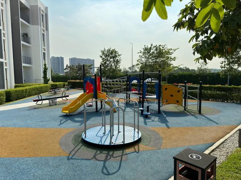 Townhouse for Rent in Dengkil (Selangor) - Ahmad Faiz - Exterior - PropertyGuru.com.my