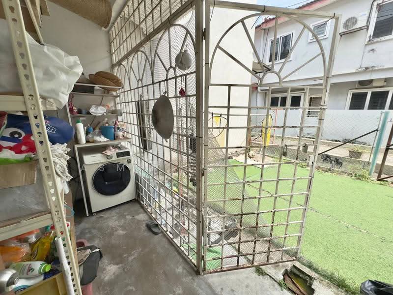 2-storey Terraced House for Sale in Bandar Baru Bangi (Selangor) - Yasmin Sulaiman - Exterior - PropertyGuru.com.my