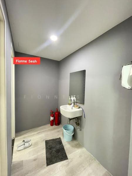 Office for Rent in Jelutong (Penang) - Fionne Seah - Bathroom - PropertyGuru.com.my
