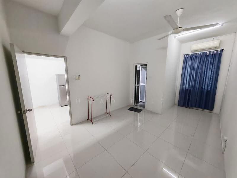 2-storey Terraced House for Rent in Dengkil (Selangor) - Ahmad Faiz - Living Room - PropertyGuru.com.my