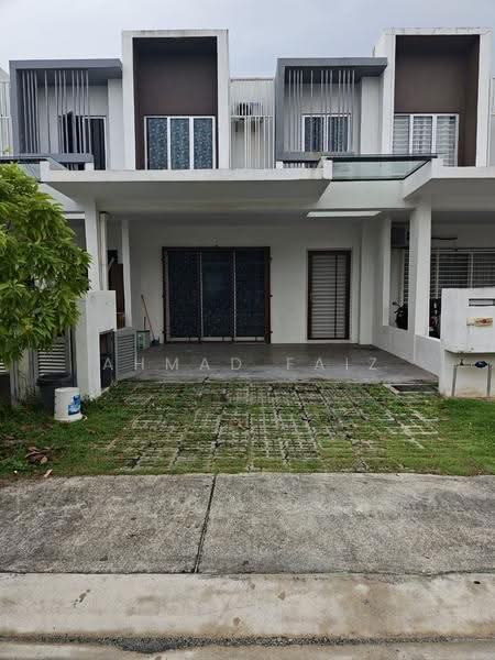 2-storey Terraced House for Rent in Dengkil (Selangor) - Ahmad Faiz - Exterior - PropertyGuru.com.my