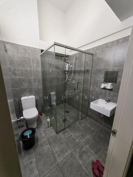 2-storey Terraced House for Rent in Dengkil (Selangor) - Ahmad Faiz - Bathroom - PropertyGuru.com.my