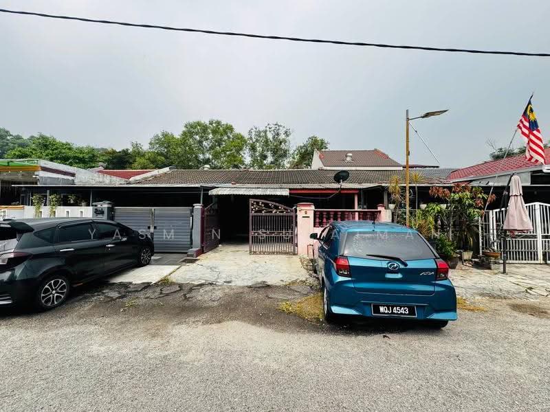 1-storey Terraced House for Sale in Puchong (Selangor) - Yasmin Sulaiman - Exterior - PropertyGuru.com.my