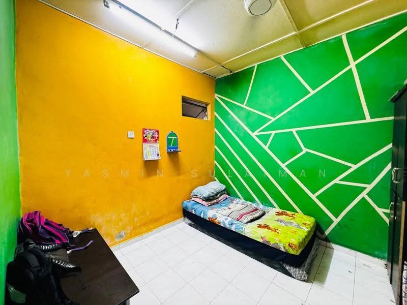 1-storey Terraced House for Sale in Puchong (Selangor) - Yasmin Sulaiman - Bedroom - PropertyGuru.com.my