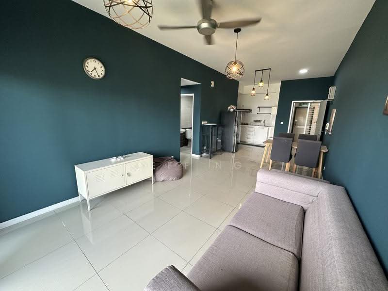 Kediaman Servis untuk Dijual di Suria Residence - Jeff Ng - PropertyGuru.com.my