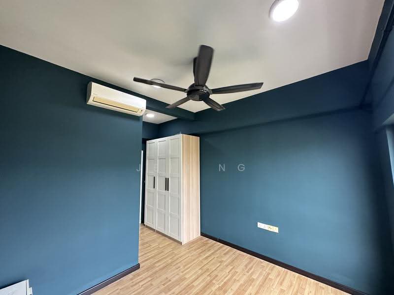 Kediaman Servis untuk Dijual di Suria Residence - Jeff Ng - PropertyGuru.com.my