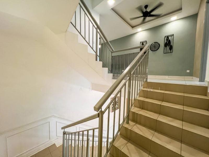 2.5-storey Terraced House for Sale in Kajang (Selangor) - Fauran Nawawi - PropertyGuru.com.my