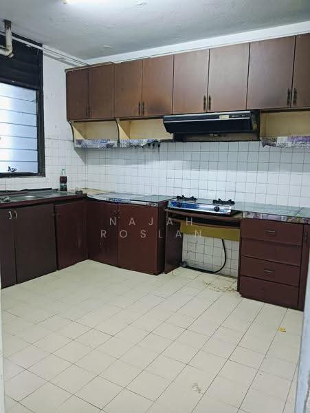 Rumah Flat untuk Disewa di PKNS Flat Seksyen 6 - Najah Roslan - PropertyGuru.com.my