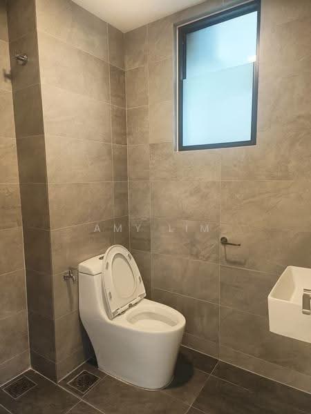 Service Residence for Rent at SUNSURIA FORUM SERVICED APARTMENT - Amy Lim - Bathroom - PropertyGuru.com.my