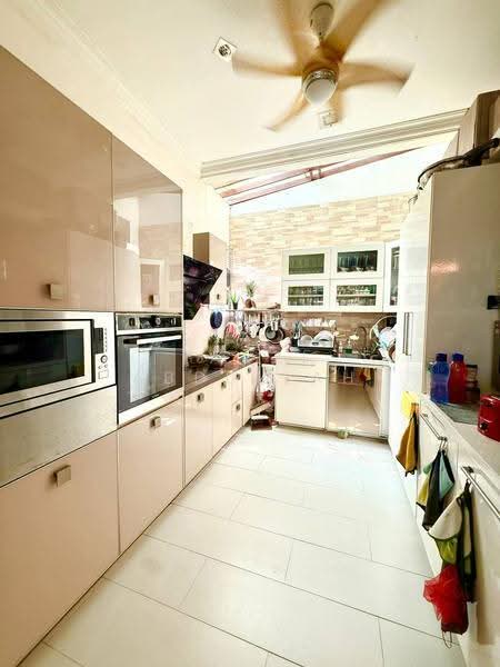Semi-Detached House for Sale in Taman Saujana Ampang (Ampang) - Fauzi Abdullah - Kitchen - PropertyGuru.com.my