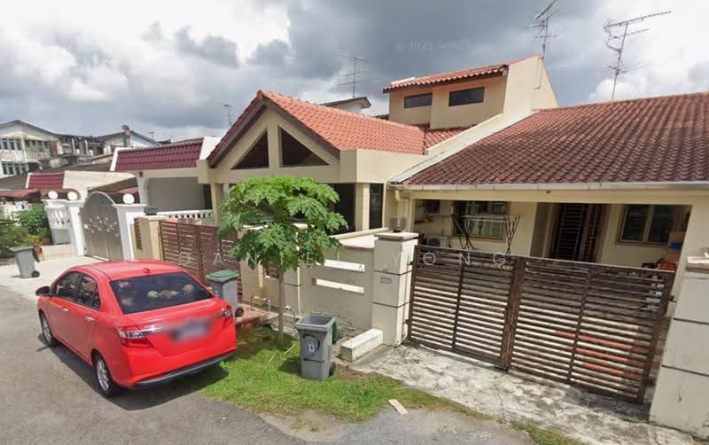 Rumah Teres 1-Tingkat untuk Dijual di Taman Pelangi (Johor Bahru) - Daniel Yong - Exterior - PropertyGuru.com.my